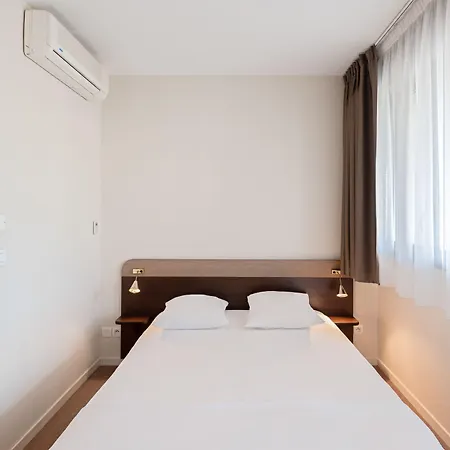 Appart'city Classic 3* Монтелимар